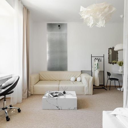 Netflix And Chill Apartment Liov Exterior foto