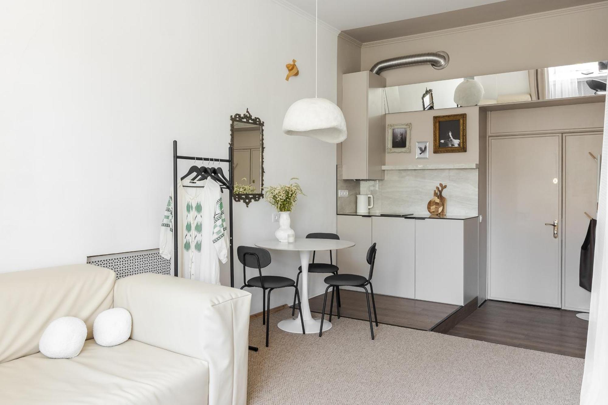 Netflix And Chill Apartment Liov Exterior foto